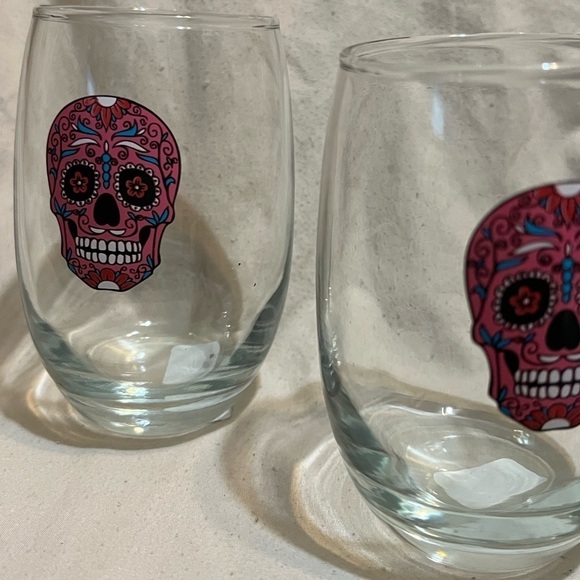 ***Donated***SUGAR Skull purple graphic glasses 2 x 16.6 ozs - Picture 1 of 4